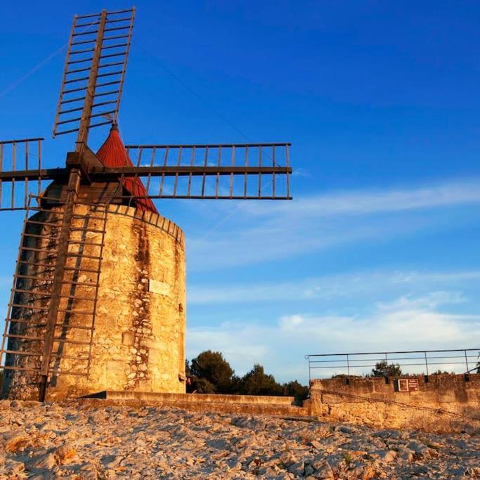 Maison De Vacances L'Hote Champetre Campagne Arlesienne מראה חיצוני תמונה
